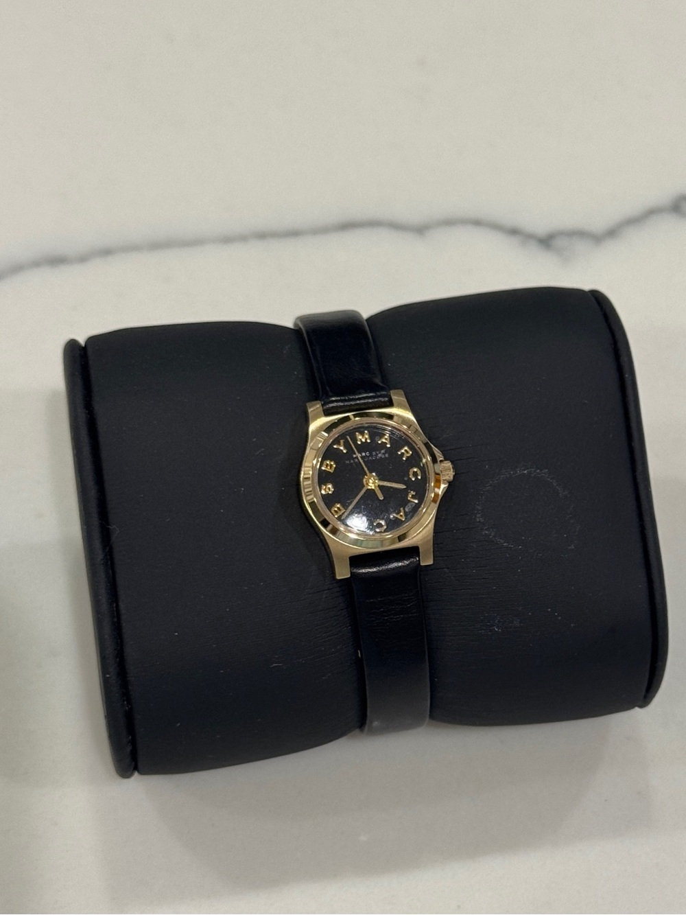 Marc by Marc Jacobs Henry Dinky watch 21mm - Picture 4 of 7